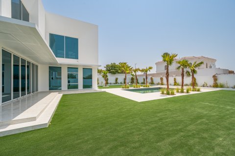 Dubai, BAE’de kiralık villa 4 yatak odası, 1505.77 m² No 754472 - fotoğraf 3