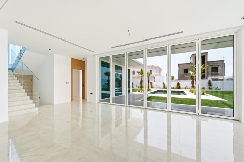 Dubai, BAE’de kiralık villa 4 yatak odası, 1505.77 m² No 754472 - fotoğraf 10