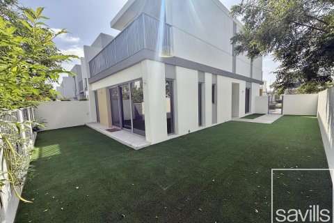Kaupunkipientalo Tilal Al Ghaf, Dubai, Arabiemiraatit 4 makuuhuonetta, 226.78 m2 № 747700