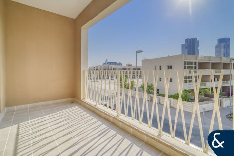خانه شهری برای فروش در  Jumeirah Village Circle، Dubai، امارات متحده عربی  4 خوابه ، 365 متر مربع ، شماره 697741 - تصویر 25
