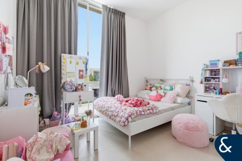 Villa zum Verkauf in Arabian Ranches 2, Dubai, VAE 4 Schlafzimmer, 264 m2 Nr. 697740 - Foto 16