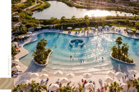 Villa in Dubai, UAE 8 bedrooms, 640.1 sq.m. № 679012 - photo 2