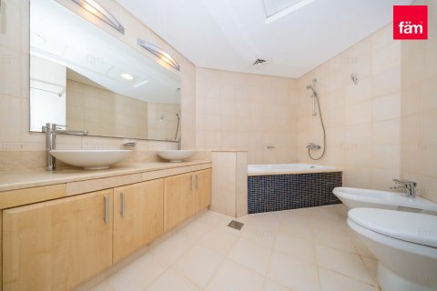 Apartman u Palm Jumeirah, Dubai, UAE 2 spavaćih soba, 147 m2 Br. 679010 - fotografija 22