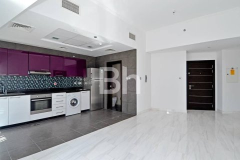 Apartamento en alquiler en Dubai Marina, Dubai, EAU 1 dormitorio, 66 m2 № 643565 - foto 2