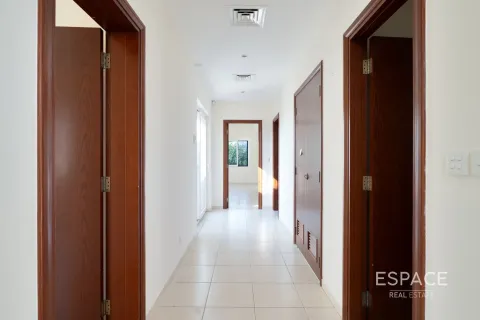 Arabian Ranches, Dubai, संयुक्त अरब अमीरात में विला, 3 बेडरूम, 350 वर्ग मीटर, संख्या 661089 - फ़ोटो 17