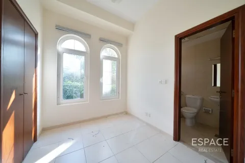 Arabian Ranches, Dubai, संयुक्त अरब अमीरात में विला, 3 बेडरूम, 350 वर्ग मीटर, संख्या 661089 - फ़ोटो 18