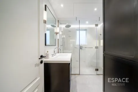 Villa in The Lakes, Dubai, UAE 4 bedrooms, 336 sq.m. № 661088 - photo 14