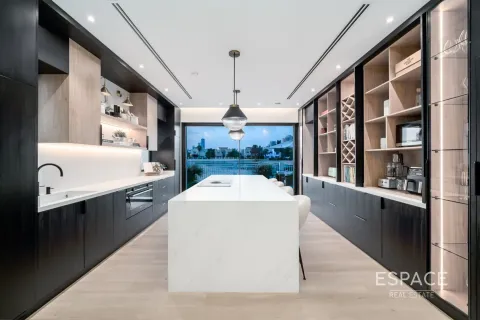 Villa in The Lakes, Dubai, UAE 4 bedrooms, 336 sq.m. № 661088 - photo 9