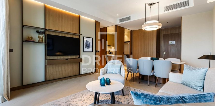 Apartment in Downtown Dubai (Downtown Burj Dubai), UAE 3 bedrooms, 145 sq.m. № 684440