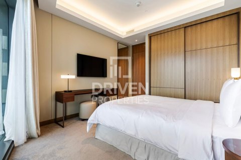 Apartment in Downtown Dubai (Downtown Burj Dubai), UAE 3 bedrooms, 145 sq.m. № 684440 - photo 10