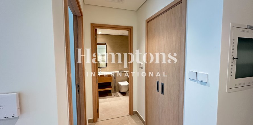 Appartement à Mina Rashid, Dubai, EAU: 1 chambre, 76.0699 m2 № 705449