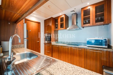Apartmen di Dubai Marina, Dubai, UAE 1 bilik tidur, 95.78299300 meter persegi № 705447 - foto 12