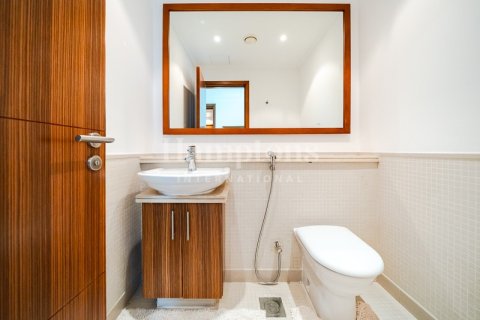Apartmen di Dubai Marina, Dubai, UAE 1 bilik tidur, 95.78299300 meter persegi № 705447 - foto 4