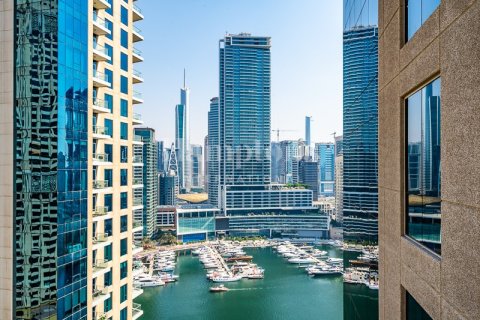 Apartmen di Dubai Marina, Dubai, UAE 1 bilik tidur, 95.78299300 meter persegi № 705447 - foto 13
