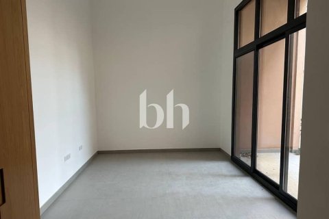 Apartamento para venda em Muwaileh, Sharjah, EAU 2 quartos, 169 m2 № 642874 - foto 1