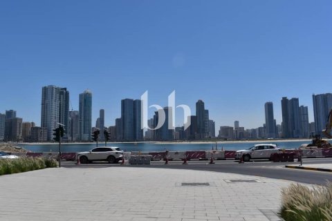 阿联酋 Sharjah Al Khan 待售 : 4 卧, 212 平方米 , 编号642871 - 照片 3