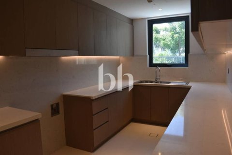 Apartament de vânzare în Al Khan, Sharjah, EAU 4 dormitoare, 212 mp.  №642871 - poză 25