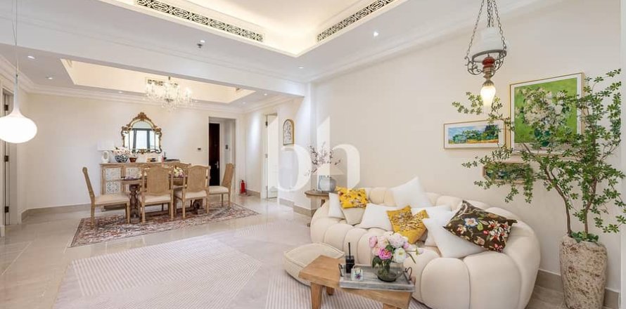 Apartament në Downtown Dubai (Downtown Burj Dubai), Emiratet e Bashkuara Arabe 2 dhoma gjumi, 132 m2. № 642868