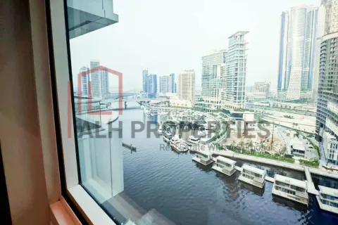Apartmen di Business Bay, Dubai, UAE 2 bilik tidur, 129 meter persegi № 690409 - foto 26