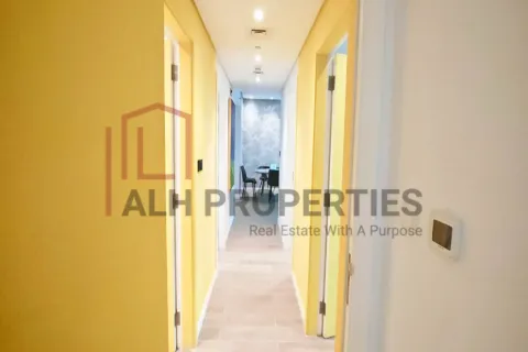 Apartmen di Business Bay, Dubai, UAE 2 bilik tidur, 129 meter persegi № 690409 - foto 17