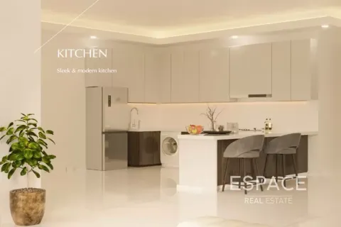 Apartment in Jumeirah Lake Towers, Dubai, UAE 3 bedrooms, 237 sq.m. № 738075 - photo 2