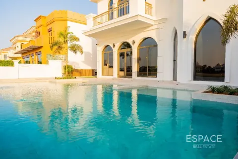 Vilă de vânzare în Palm Jumeirah, Dubai, EAU 5 dormitoare, 530 mp. №738040 - poză 18