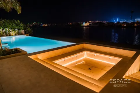 Vilă de vânzare în Palm Jumeirah, Dubai, EAU 5 dormitoare, 530 mp. №738040 - poză 17