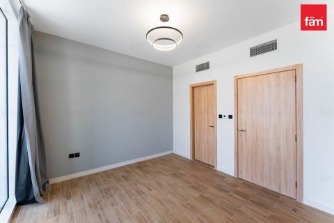 Таунхаус Дубай, БАӘ-да 2 жатын бөлмелер, 123.7 м² № 705916 - фото 9