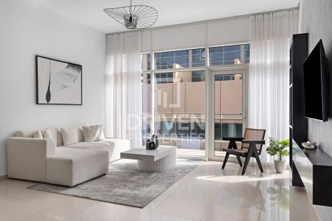 Apartament në Business Bay, Dubai, Emiratet e Bashkuara Arabe 1 dhomë gjumi, 113.71 m2. № 768414 - Foto 3