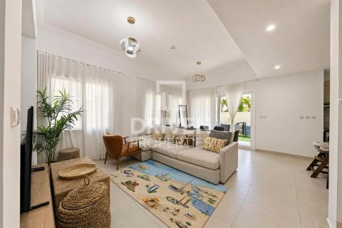 Villa itt: Serena, Dubai, EAE, 3 hálószoba, 259.85 m², azonosító: 745161 - fénykép 1