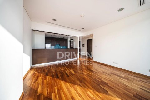Huoneisto DIFC, Dubai, Arabiemiraatit 1 makuuhuone, 82.96 m2 № 745156 - kuva 3