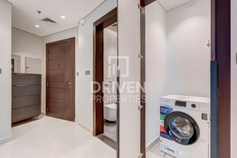 Apartman u gradu Business Bay, Dubai, UAE 1 spavaća soba, 71.44 m2 Br. 745162 - Slika 11
