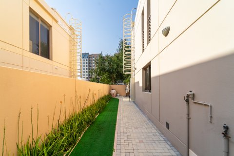 Купить виллу в Дубай, ОАЭ 4 спальни, 304м2, № 696131 - фото 12