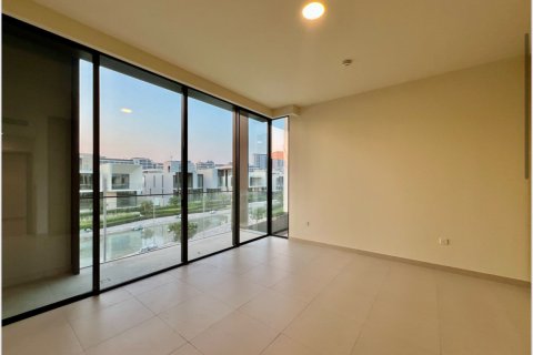 Villa zum Verkauf in Dubai, VAE 5 Schlafzimmer, 649 m2 Nr. 696130 - Foto 13