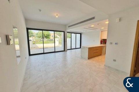 阿联酋 Dubai Dubai Land 待售 : 3 卧, 181 平方米 , 编号688547 - 照片 2