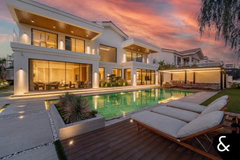 Villa i Jumeirah Golf Estates, Dubai, Emiratene 5 soverom, 1200 kvm nr. 688548