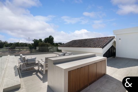 Villa te koop in Jumeirah Golf Estates, Dubai, VAE 5 slaapkamers, 1200 vr.m., nr 688548 - foto 25