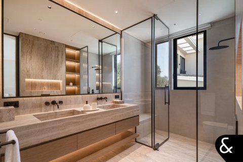 Villa te koop in Jumeirah Golf Estates, Dubai, VAE 5 slaapkamers, 1200 vr.m., nr 688548 - foto 21