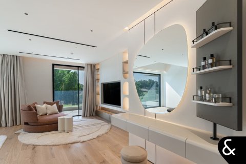 Villa te koop in Jumeirah Golf Estates, Dubai, VAE 5 slaapkamers, 1200 vr.m., nr 688548 - foto 12