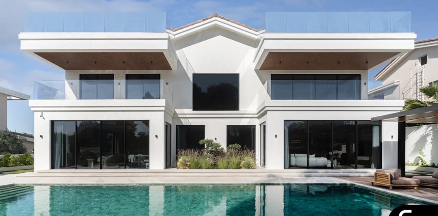 Villa in Jumeirah Golf Estates, Dubai, VAE 5 slaapkamers, 1200 vr.m. nr 688548