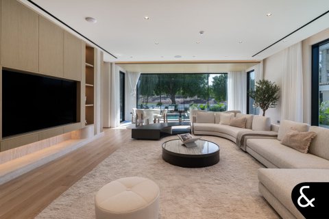 Villa te koop in Jumeirah Golf Estates, Dubai, VAE 5 slaapkamers, 1200 vr.m., nr 688548 - foto 7