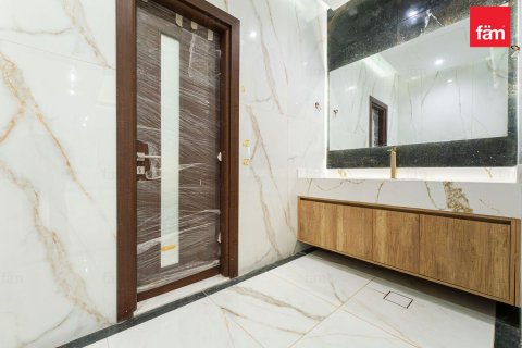 Vilë në Dubai, Emiratet e Bashkuara Arabe 6 dhoma gjumi, 1042.7 m2. № 752166 - Foto 16