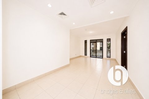 Appartamento in affitto a Old Town, Dubai, EAU 1 camera da letto, 88 mq. № 752162 - foto 2