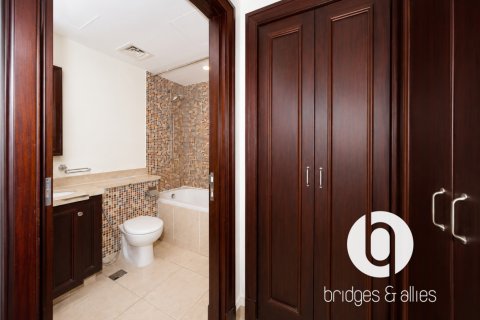 דירה להשכרה ב Old Town, Dubai, איחוד האמירויות  1 חדר שינה, 88 מ"ר, מספר 752162 - תמונה 14