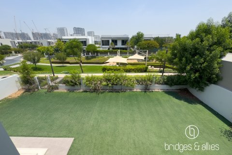 Villa en Dubai Hills Estate, Dubai, EAU 5 dormitorios, 372 m² № 752161