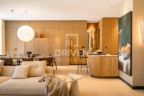 Apartment in Al Wasl, Dubai, UAE 4 bedrooms, 299.05 sq.m. № 762689 - photo 1