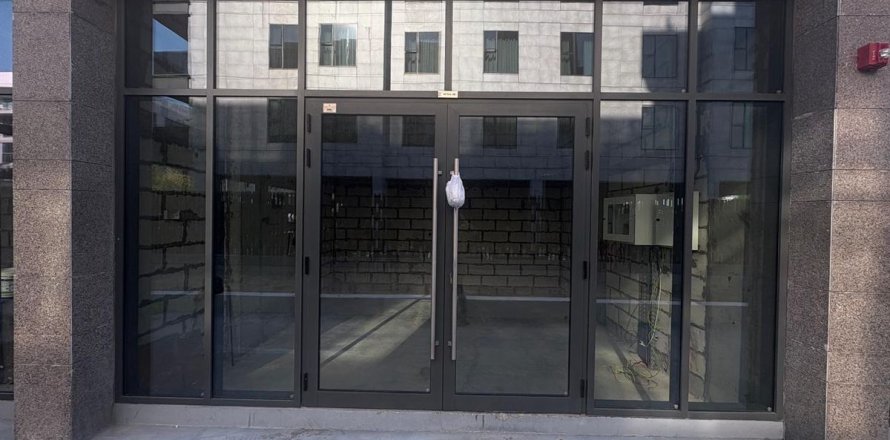 Trgovina u Meydan, Dubai, UAE 30.2 m2 Br. 678969
