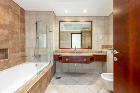 Apartment sa Jumeirah Beach Residence, Dubai, UAE 3 silid-tulugan, 241.8 sq.m. № 750025 - larawan 14