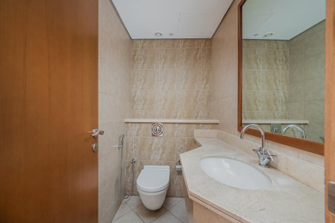Apartment til leje i Jumeirah Beach Residence, Dubai, UAE 3 soveværelser, 190.28 kvm № 750024 - foto 6