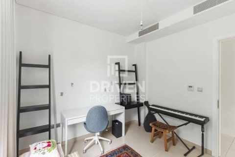 Városi lakóépület itt: Arabian Ranches 2, Dubai, EAE, 4 hálószoba, 275.36 m², azonosító: 756271 - fénykép 15